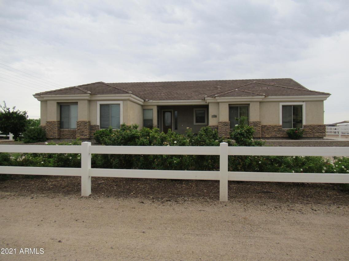 43905 N Dustin Ave., San Tan Valley, AZ 85140