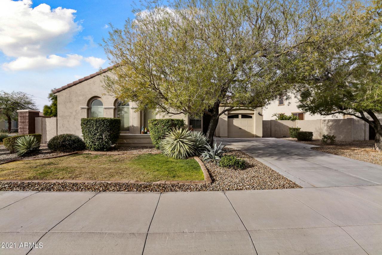 15653 W Glenrosa Ave., Goodyear, AZ 85395