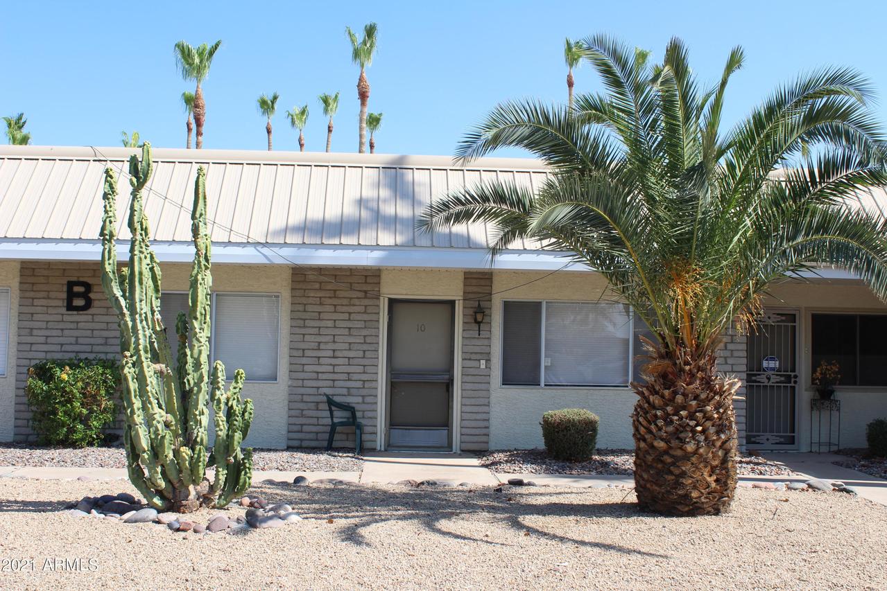 5518 E Lindstrom Ln. #B10, Mesa, AZ 85215