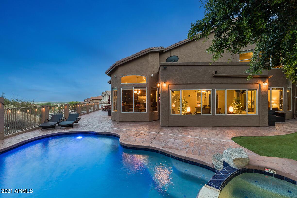 750 E Hiddenview Dr., Phoenix, AZ 85048