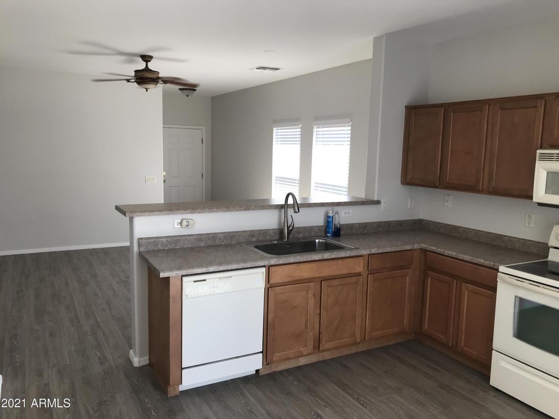 7009 W Downspell Dr., Peoria, AZ 85345