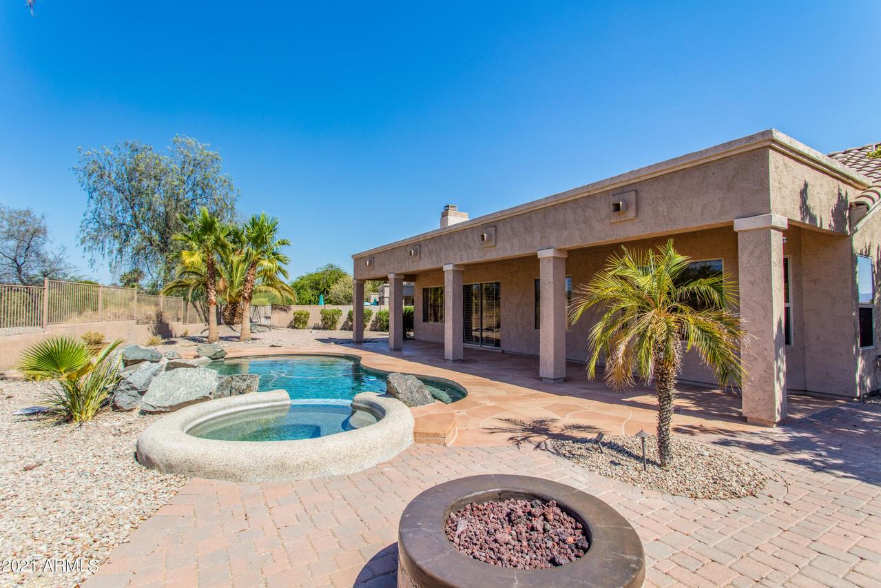 1356 W Deer Creek Rd., Phoenix, AZ 85045