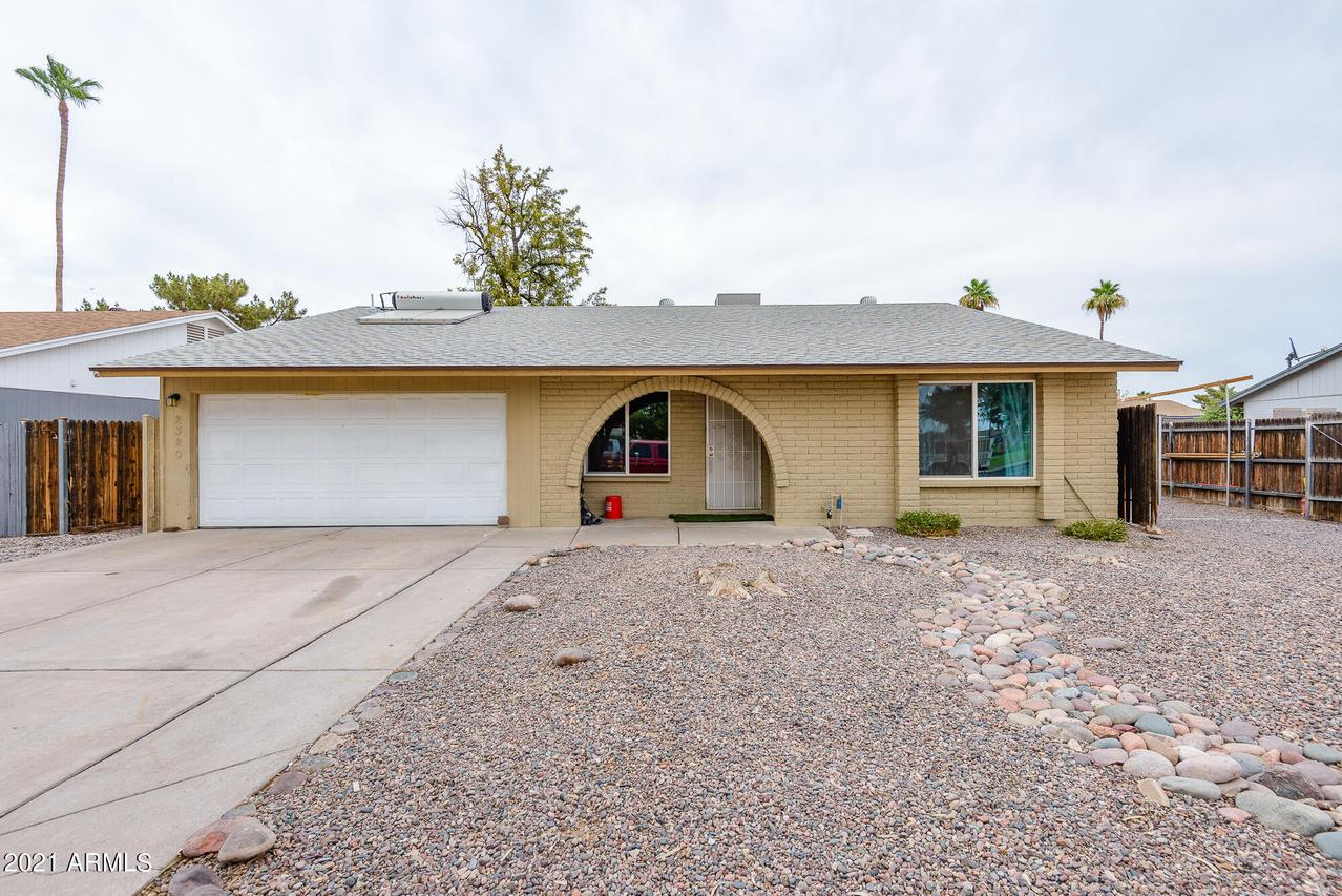 2320 E Holmes Ave., Mesa, AZ 85204
