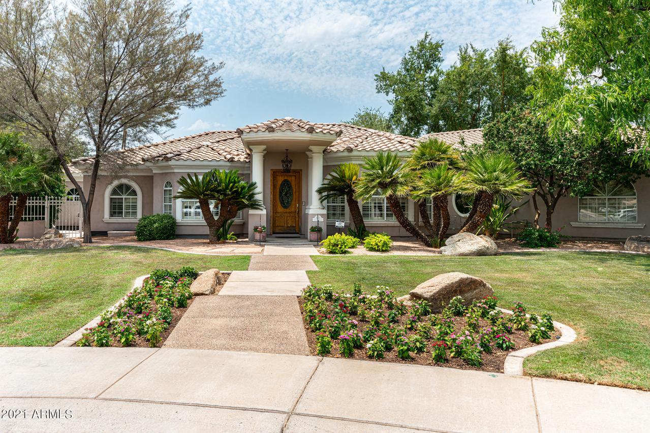 4611 E Garnet Cir., Mesa, AZ 85206