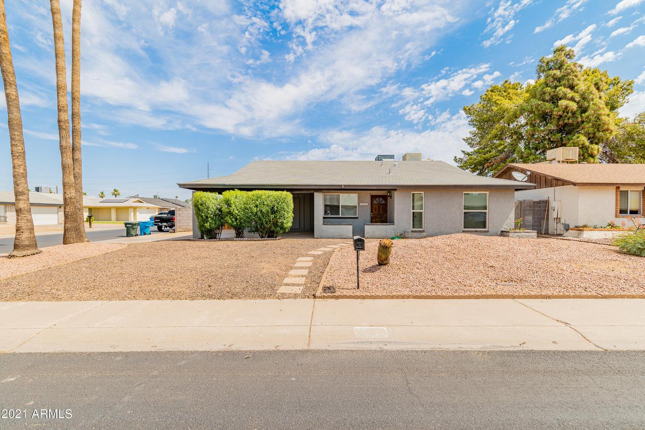 3024 W Bluefield Ave., Phoenix, AZ 85053