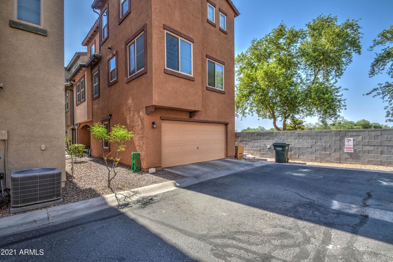 7750 W Pipestone Pl., Phoenix, AZ 85035