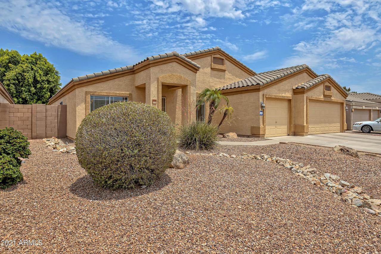 10534 E Dolphin Ave., Mesa, AZ 85208