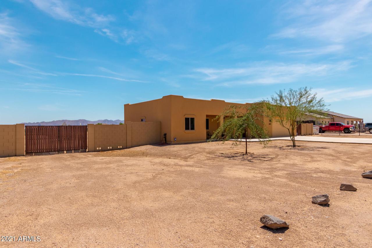 20739 W Saguaro Vista Dr., Wittmann, AZ 85361