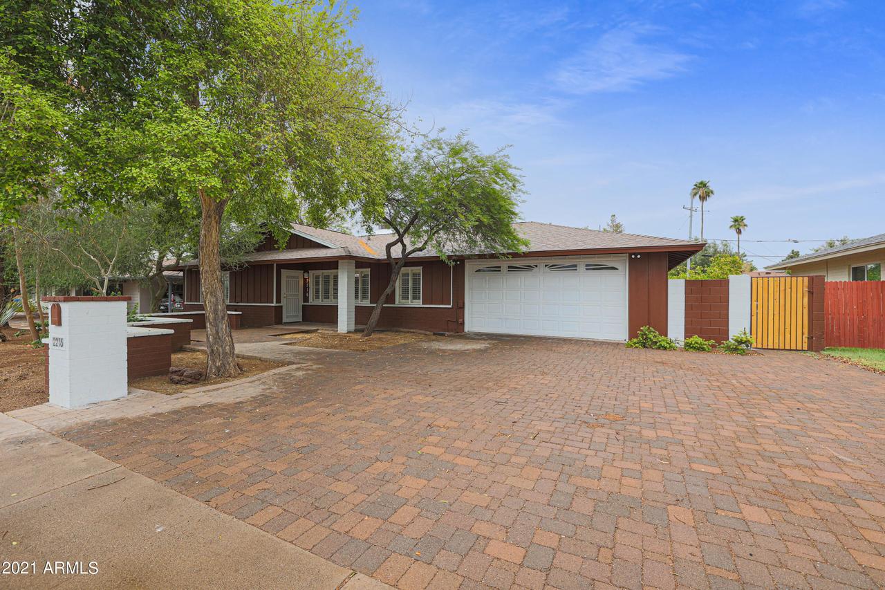 2216 W Anderson Ave., Phoenix, AZ 85023