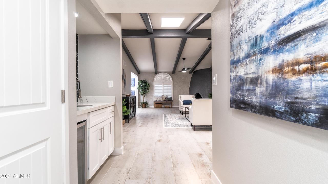5100 N Miller Rd. #6, Scottsdale, AZ 85250