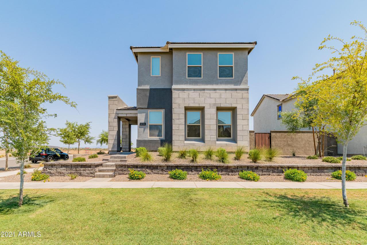 25822 N 20th Ln., Phoenix, AZ 85085