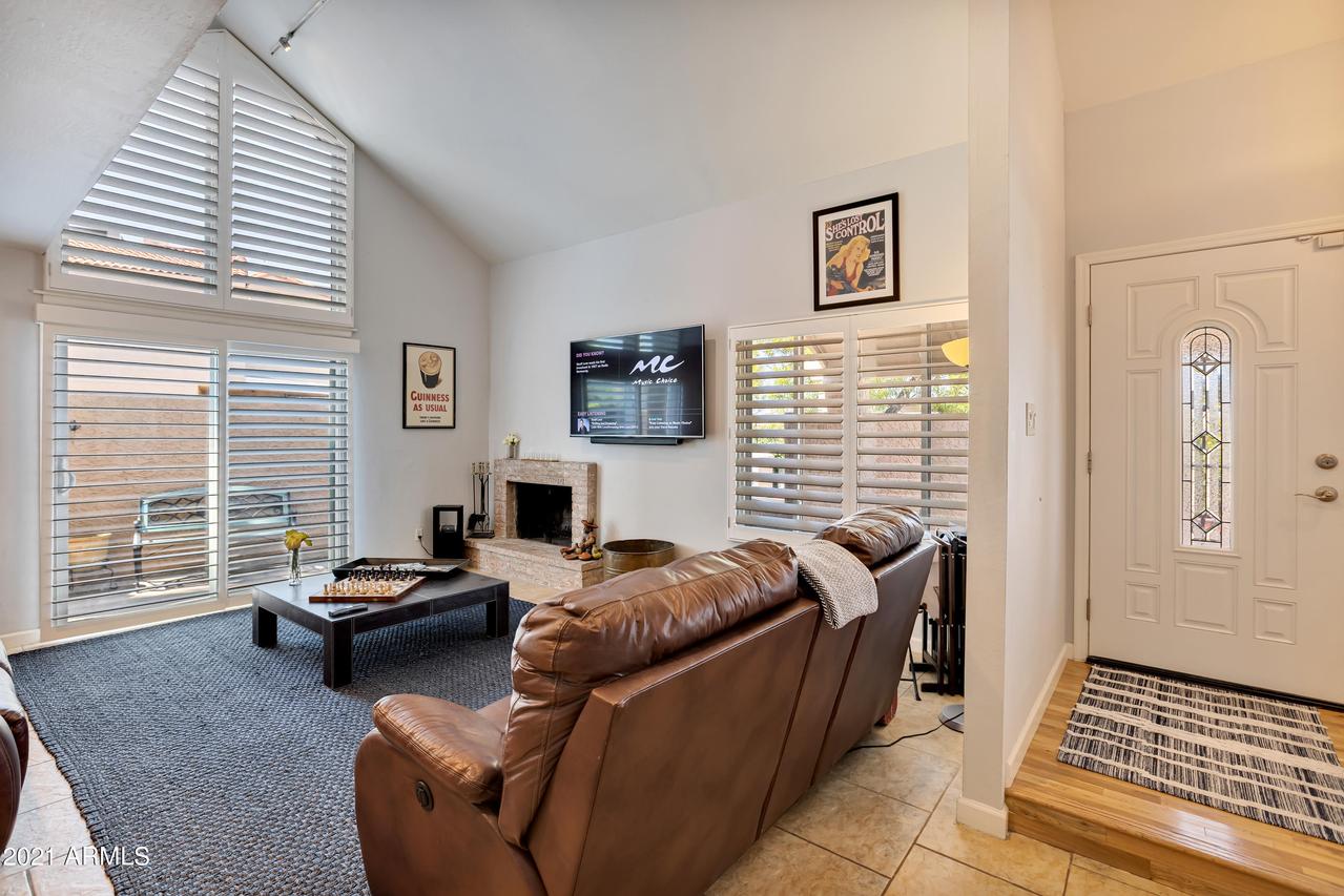 5815 N 8th Pl., Phoenix, AZ 85014