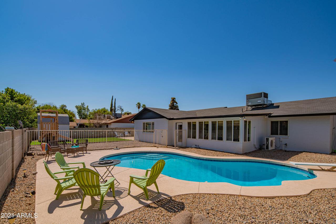 2141 W Kristal Way, Phoenix, AZ 85027