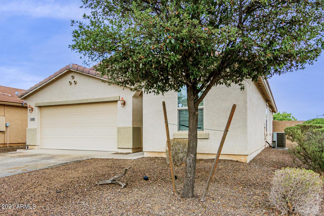 1126 E Kelsi Ave., San Tan Valley, AZ 85140