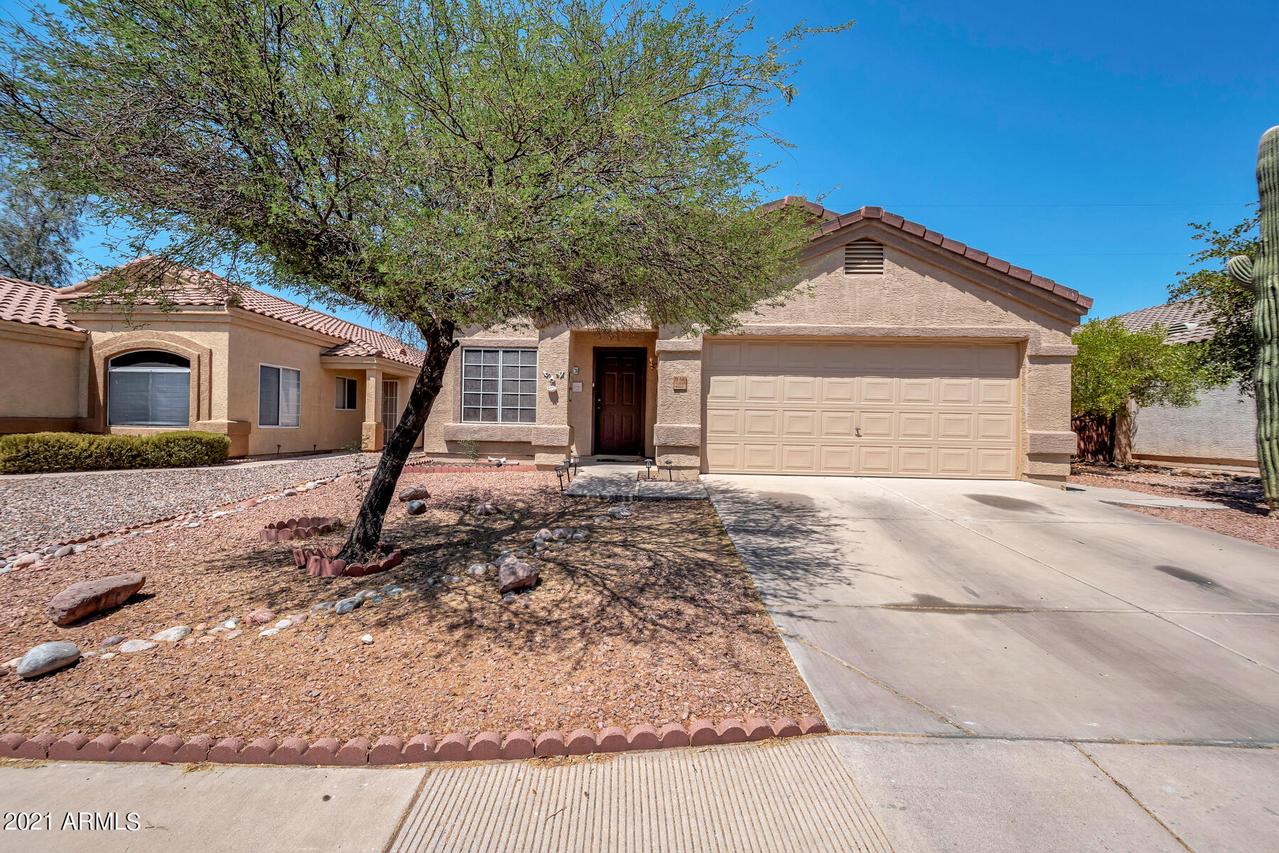 938 S Wildrose, Mesa, AZ 85208