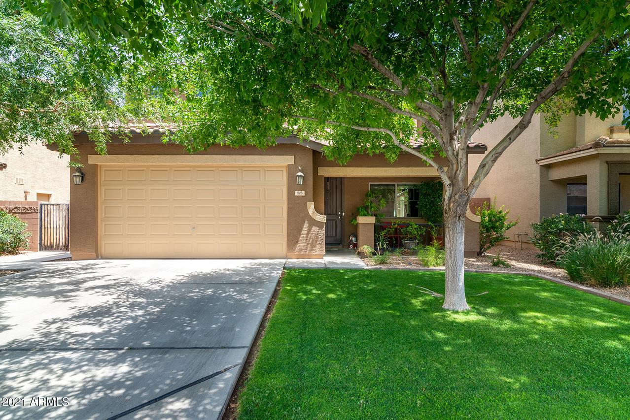 806 W Trellis Rd., Queen Creek, AZ 85140