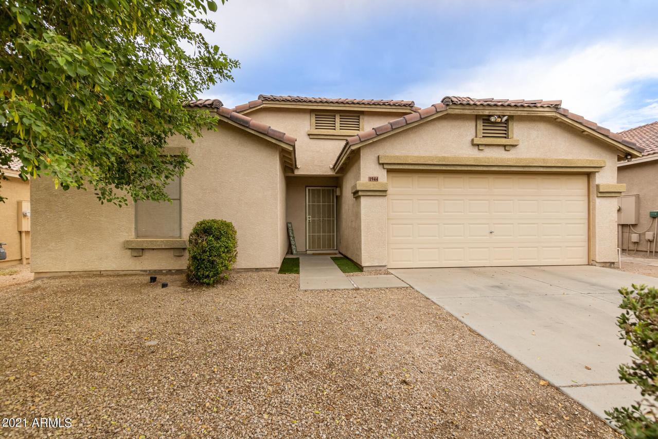 1944 E Shetland Dr., San Tan Valley, AZ 85140