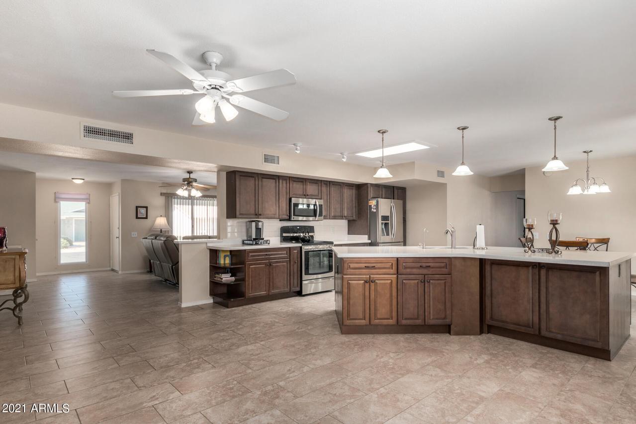 10320 W Carob Dr., Sun City, AZ 85373
