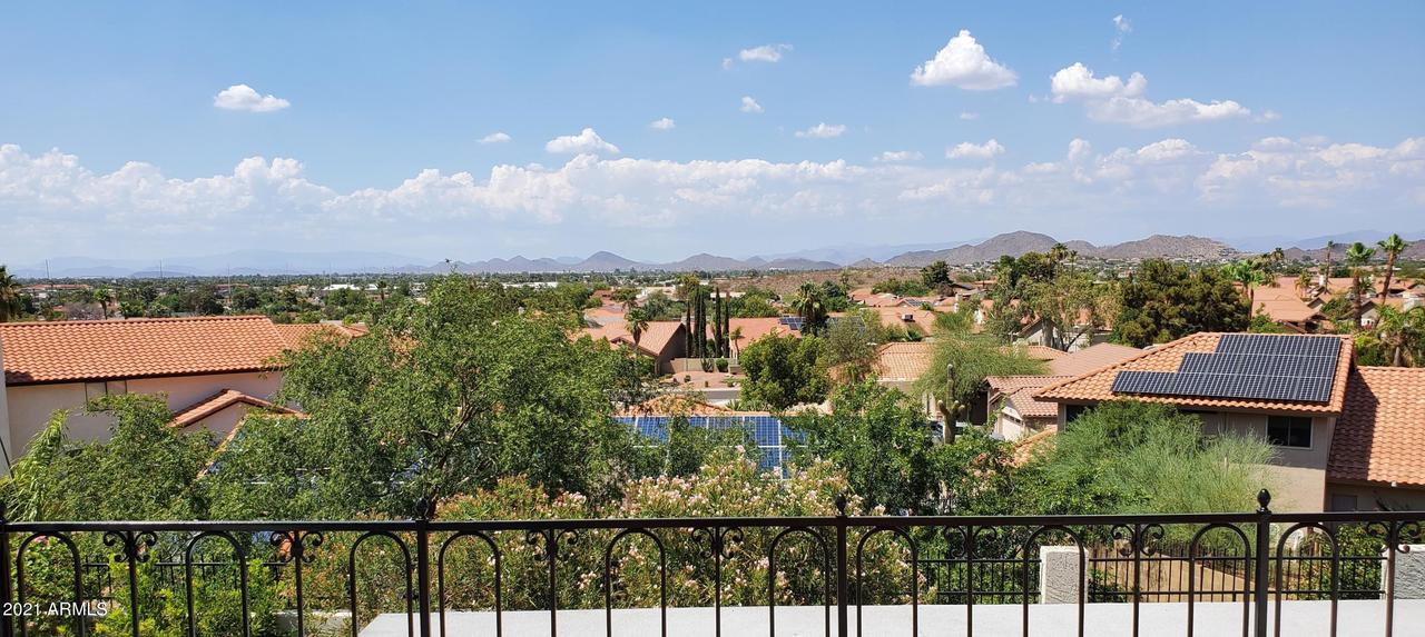 1026 E Tierra Buena Ln., Phoenix, AZ 85022