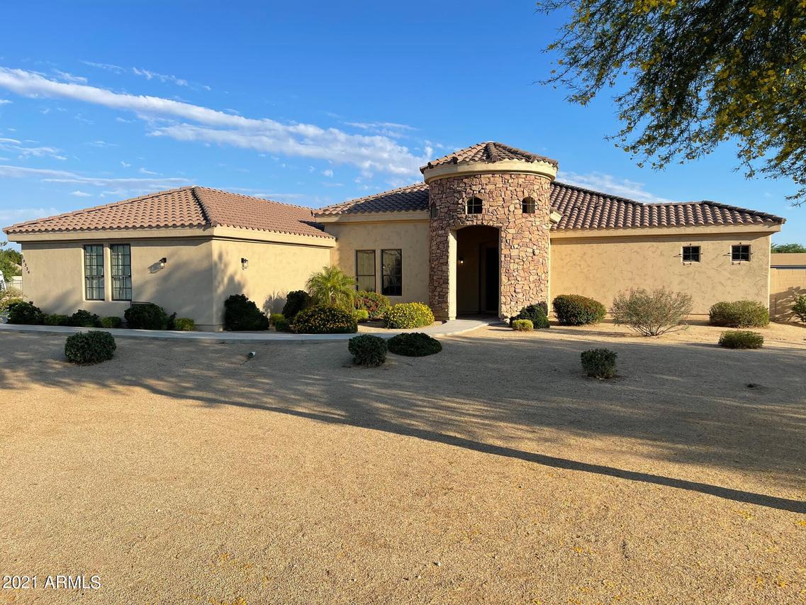 18339 W Bethany Home Rd., Litchfield Park, AZ 85340