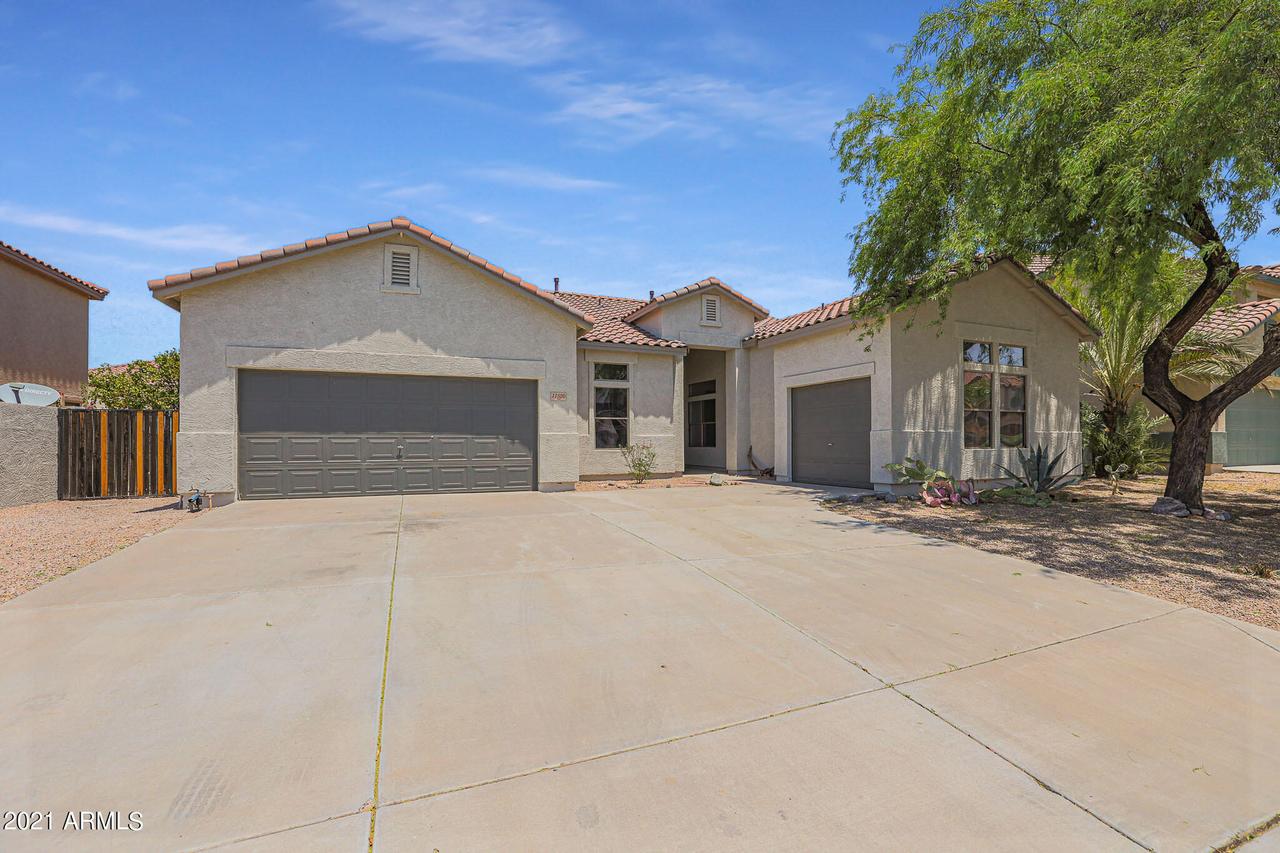 11520 E Quintana Ave., Mesa, AZ 85212