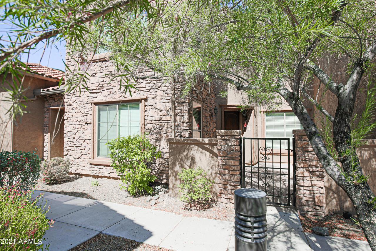 28721 N 21st Ave., Phoenix, AZ 85085