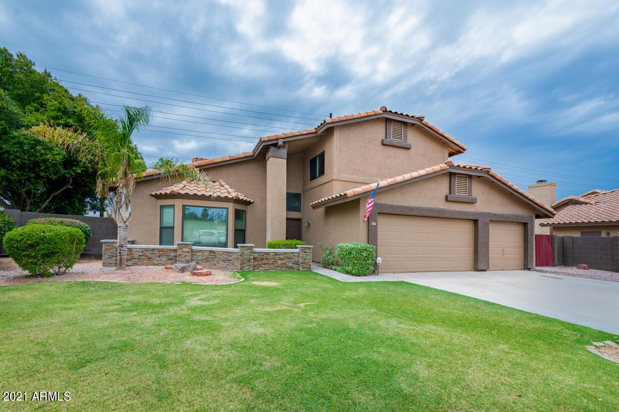 526 S Bay Dr., Gilbert, AZ 85233