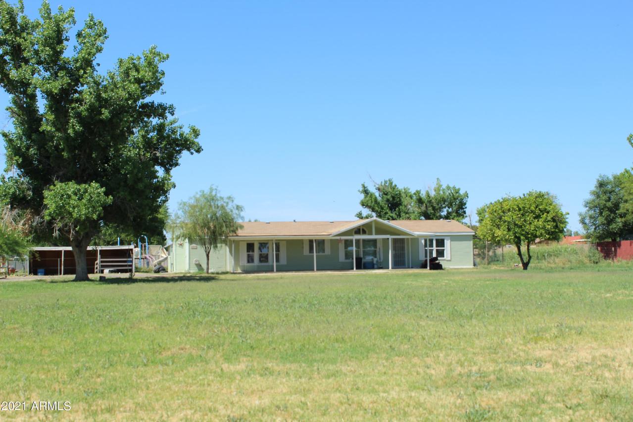 6422 W Vineyard Rd., Laveen, AZ 85339