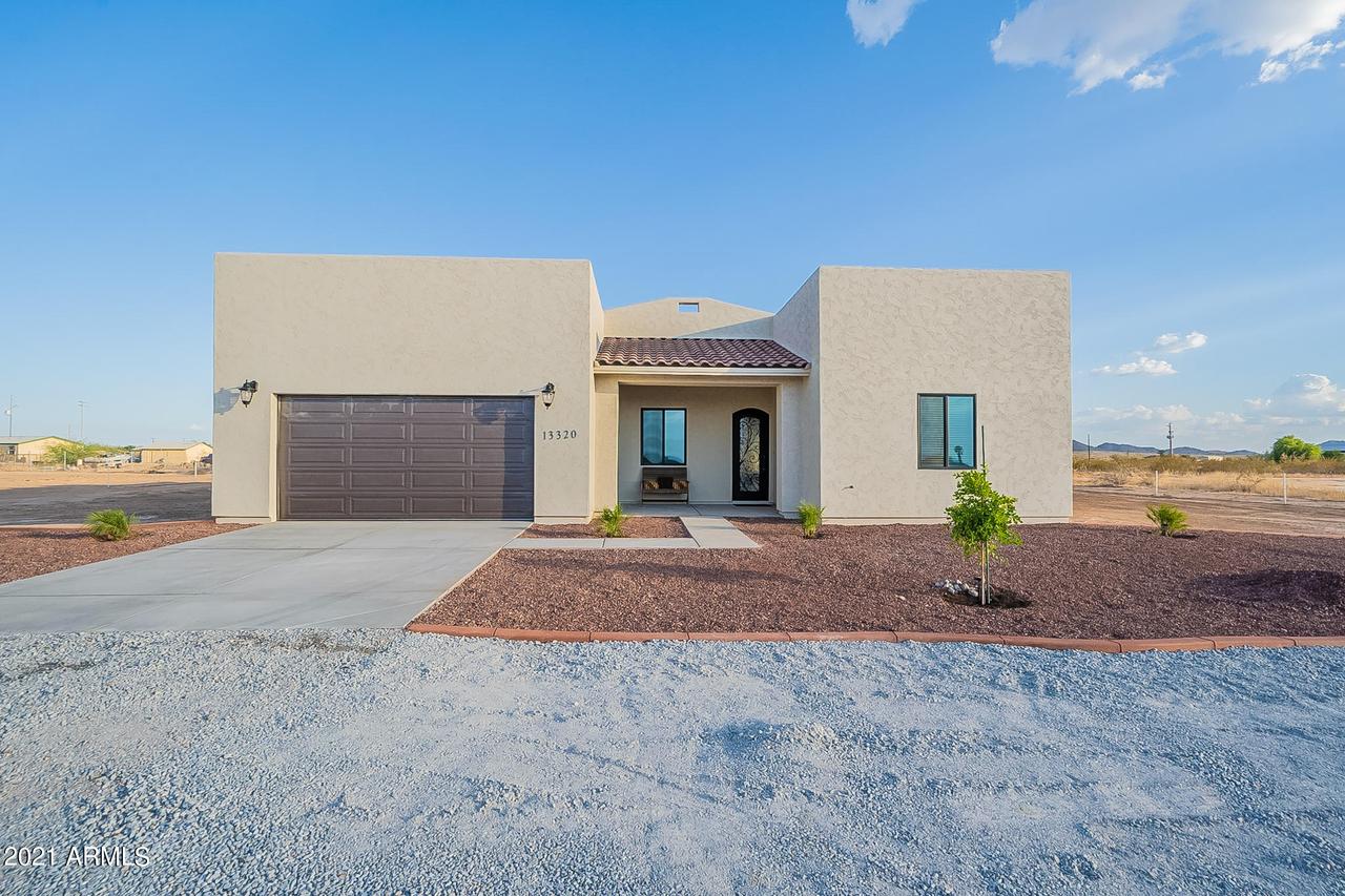 13320 S 210th Ave., Buckeye, AZ 85326