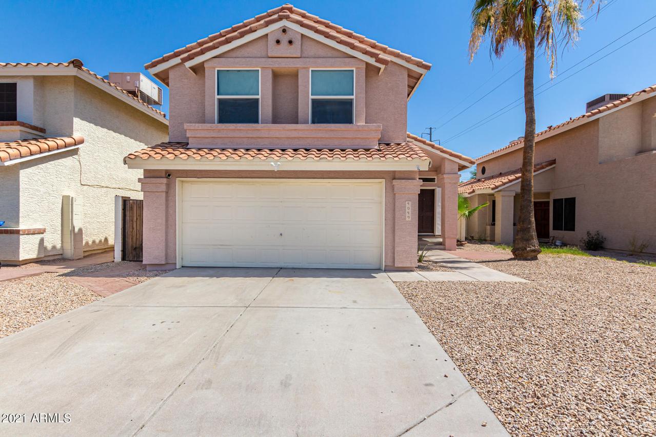 4049 E Woodland Dr., Phoenix, AZ 85048