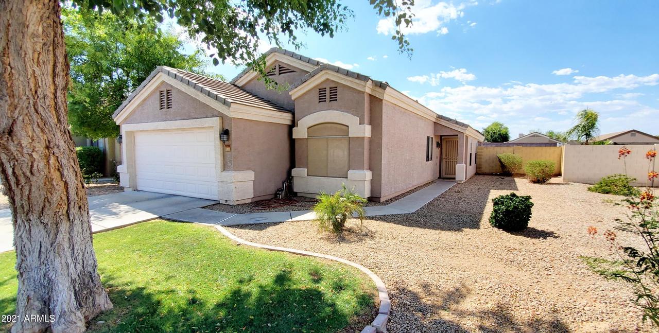 12514 W Santa Fe Ln., El Mirage, AZ 85335