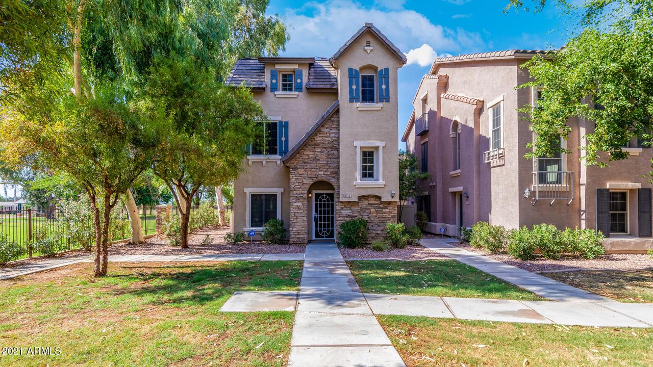 5624 S 21st Pl., Phoenix, AZ 85040