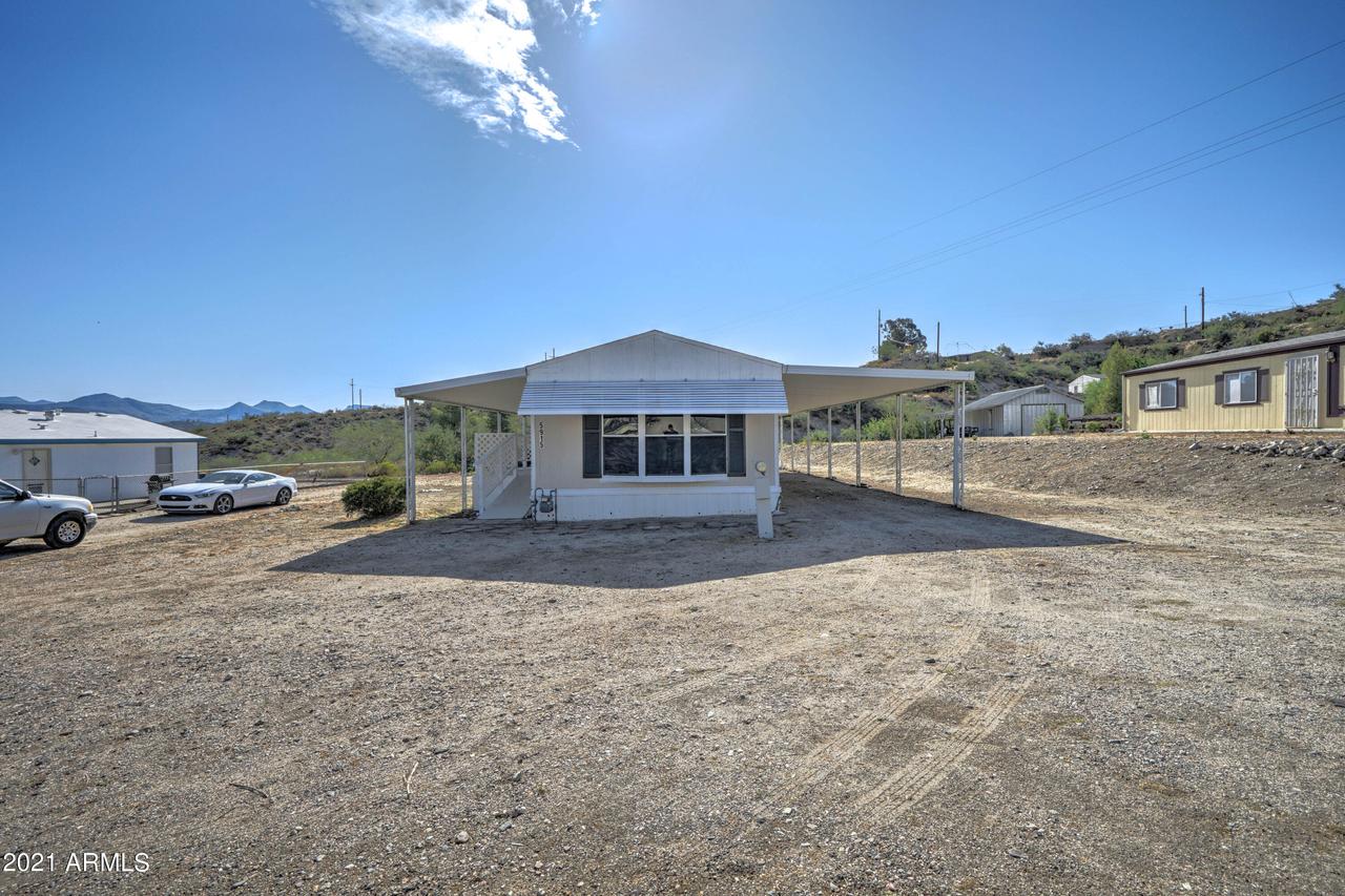 5915 S Maple Leaf St., Miami, AZ 85539