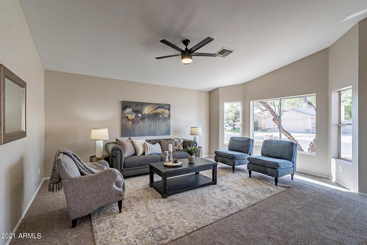 4049 W Questa Dr., Glendale, AZ 85310