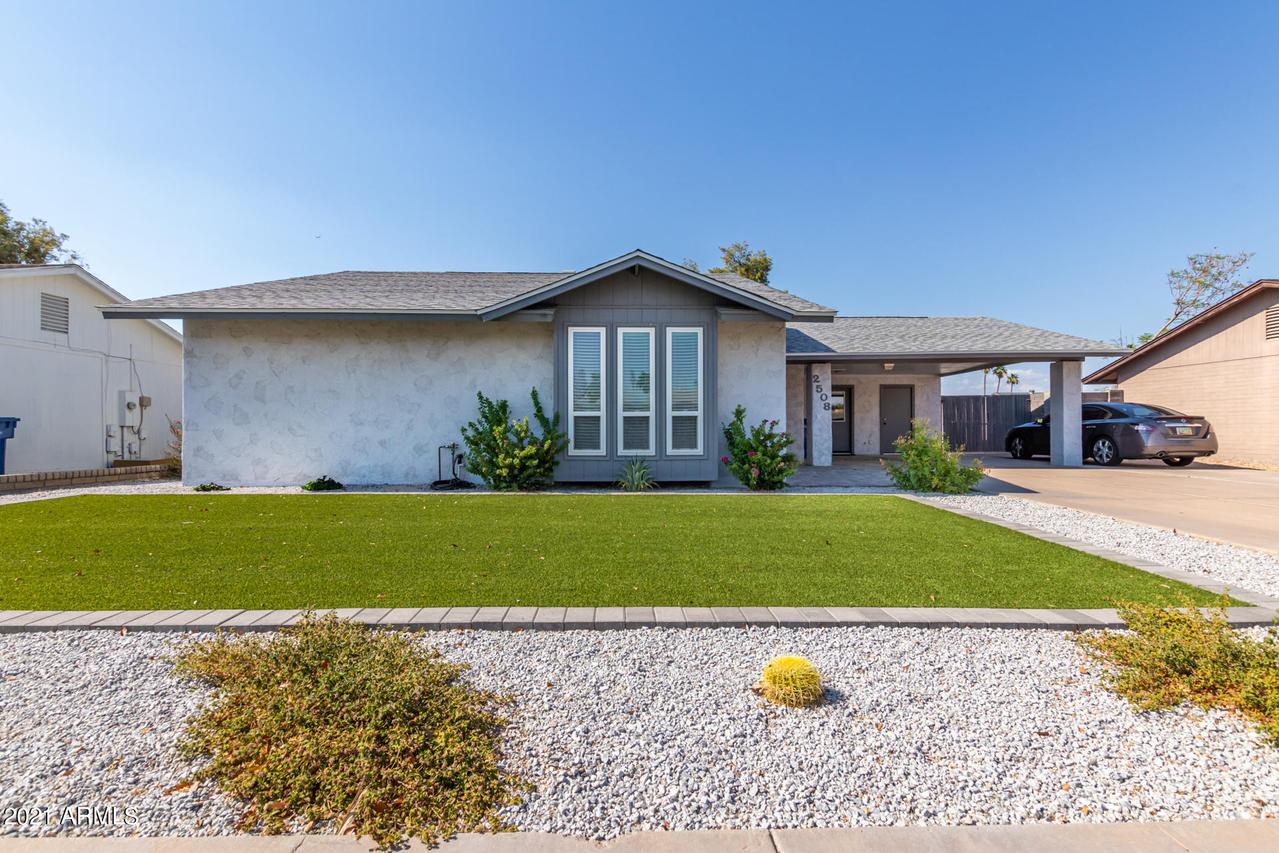 2508 E Inverness Ave., Mesa, AZ 85204