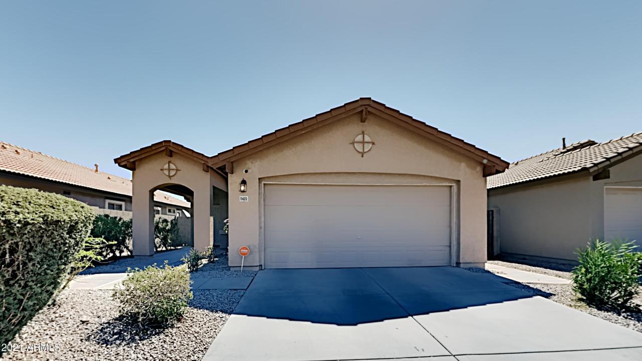 5621 S 53rd Ave., Laveen, AZ 85339