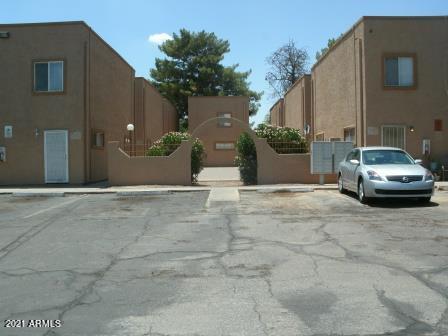 6302 N 64th Dr. #8, Glendale, AZ 85301