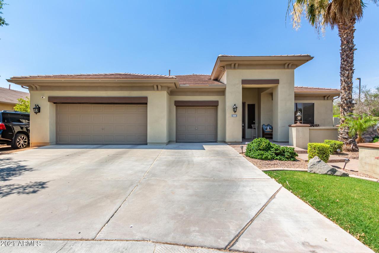1035 W Bosal Dr., Gilbert, AZ 85233