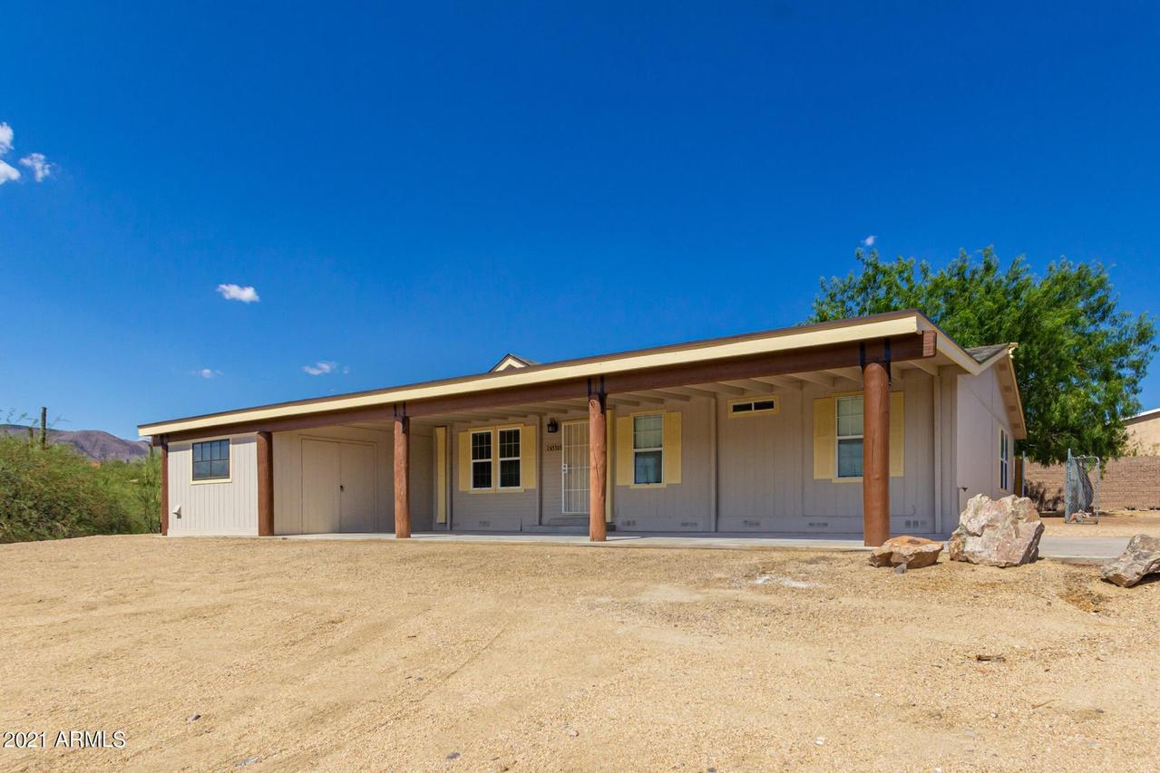 45305 N 20th St., New River, AZ 85087