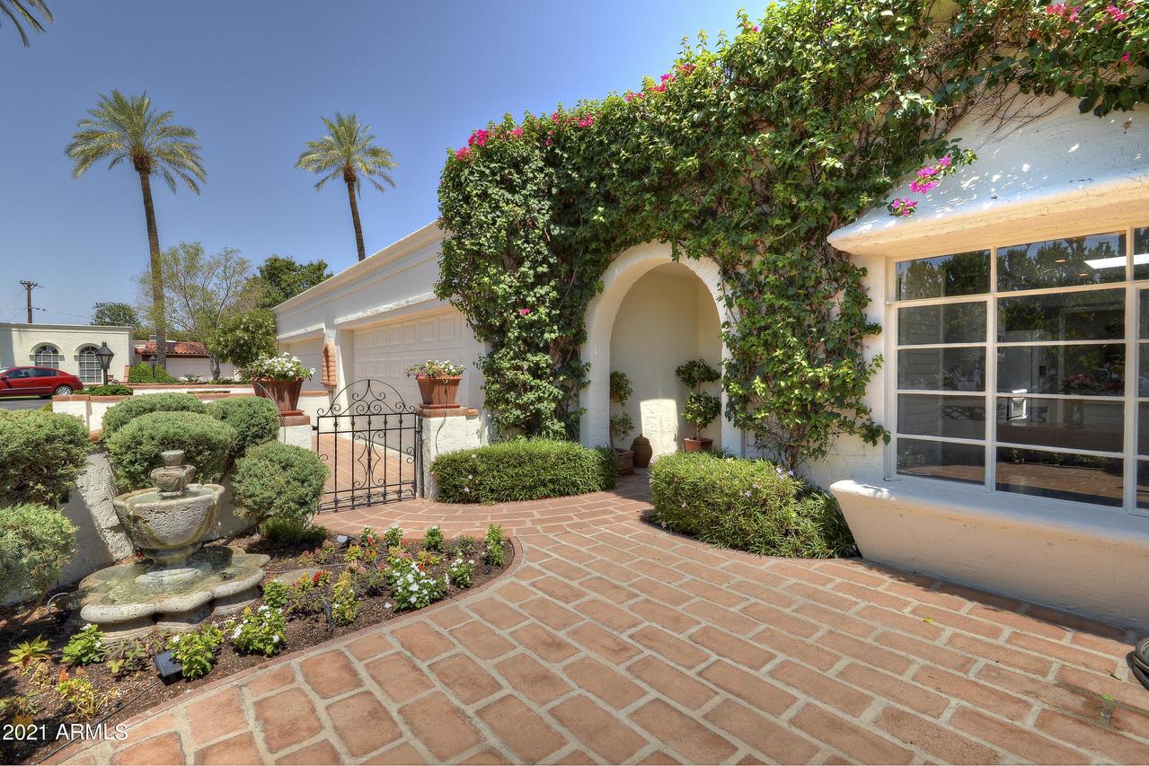 4326 N 40th St., Phoenix, AZ 85018