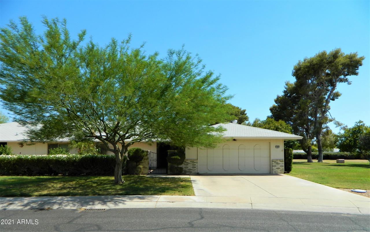 9875 W Spanish Moss Ct., Sun City, AZ 85373