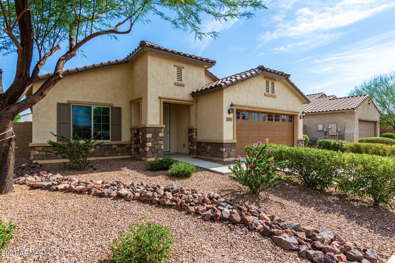 17499 W Fetlock Tr., Surprise, AZ 85387