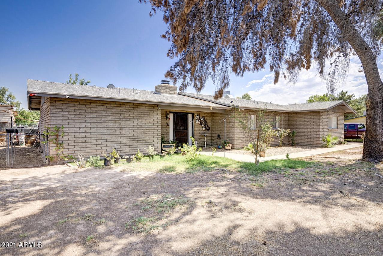 6439 W Fremont Rd., Laveen, AZ 85339