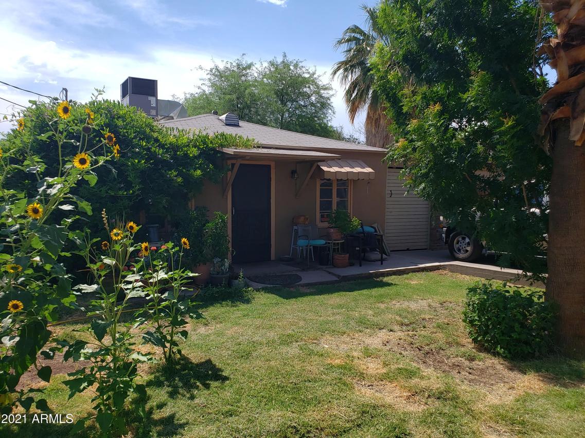 6740 N 62nd Ave., Glendale, AZ 85301