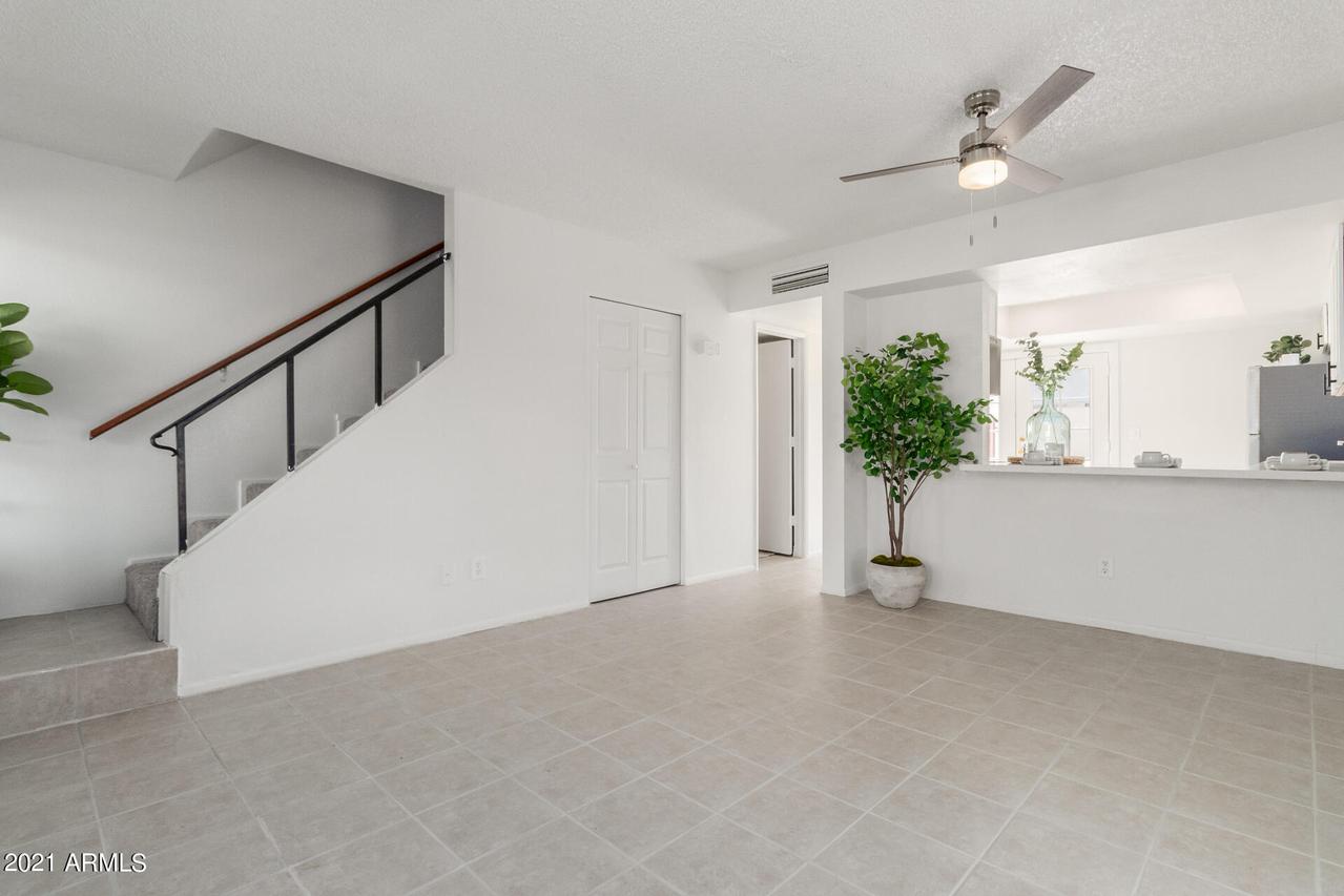 2849 E Beck Ln. #1, Phoenix, AZ 85032