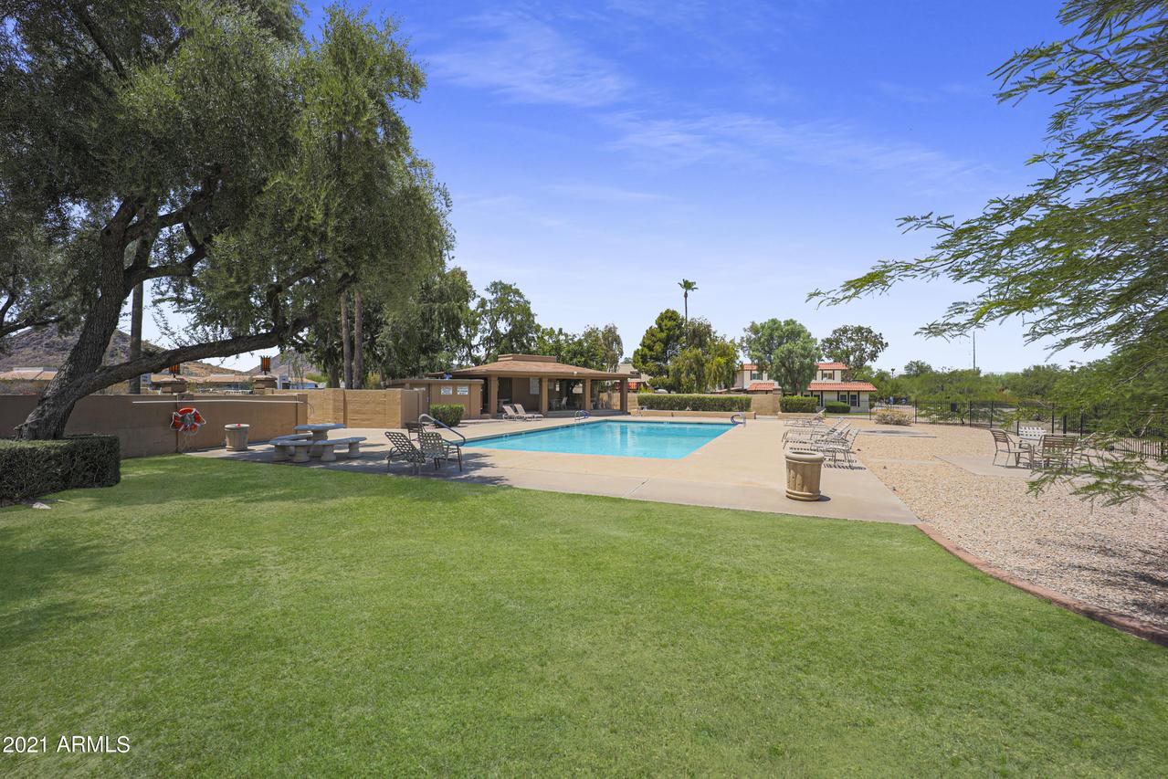 825 E Joan D Arc Ave., Phoenix, AZ 85022