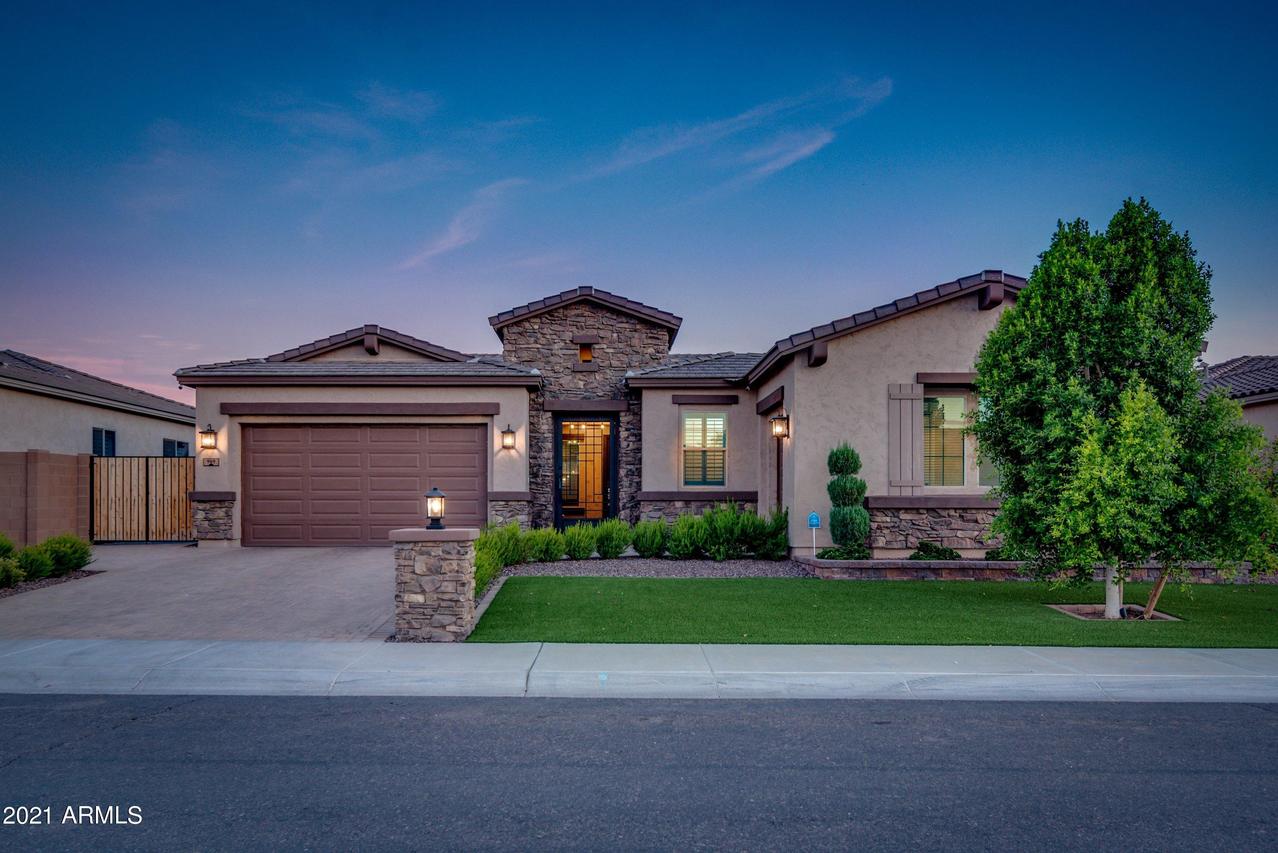 969 E Hampton Ln., Gilbert, AZ 85295