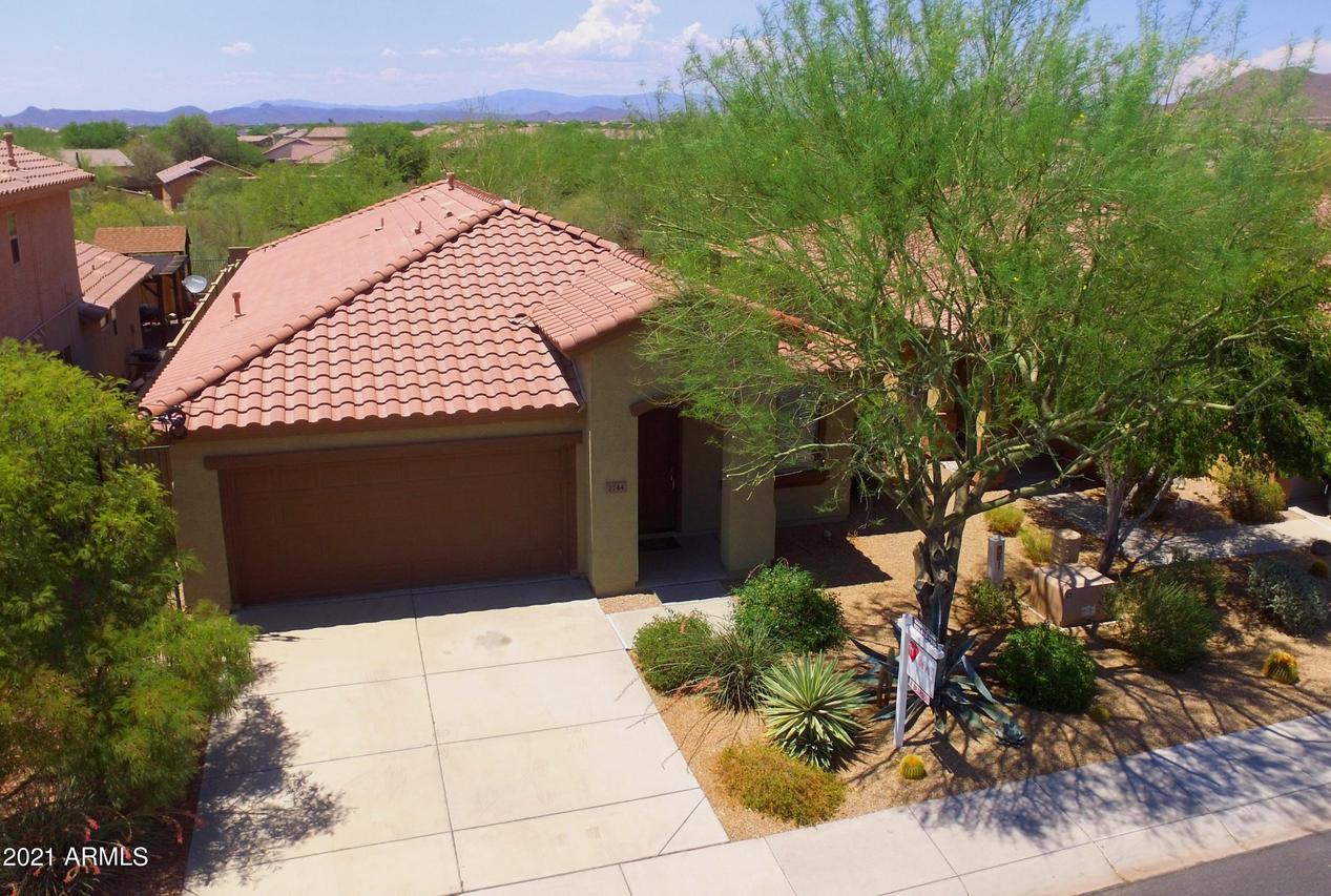 2744 W Patagonia Way, Phoenix, AZ 85086