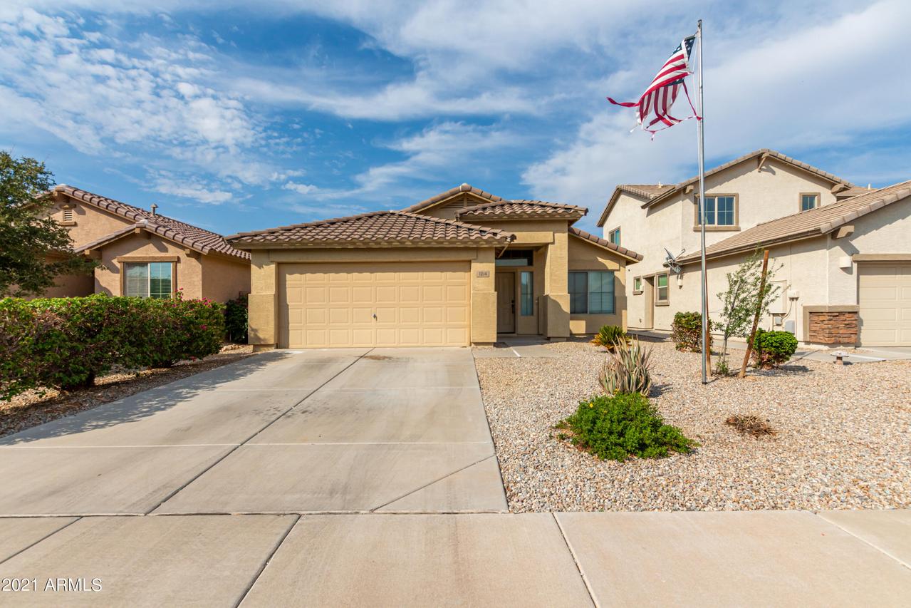1214 W Mesquite Tree Ln., San Tan Valley, AZ 85143