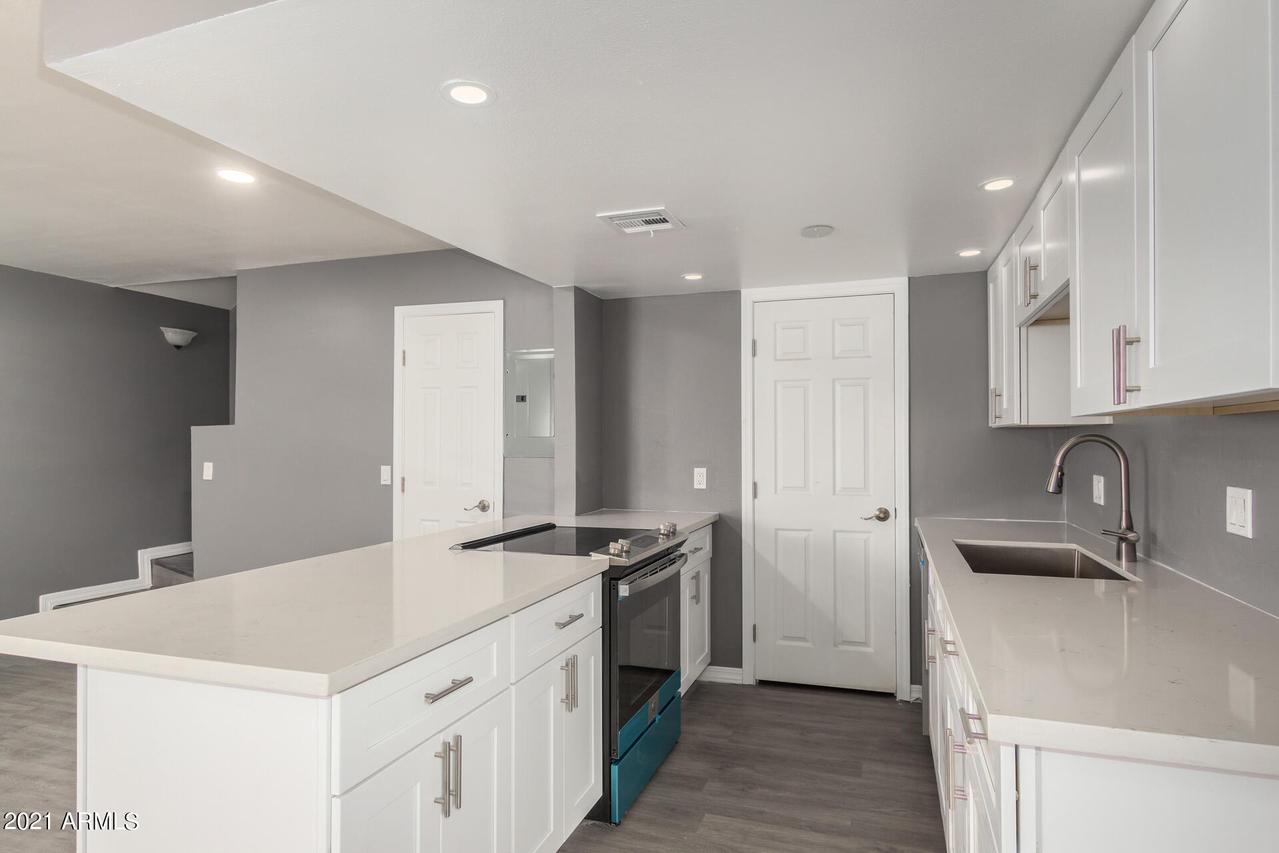 4704 E Portland St., Phoenix, AZ 85008